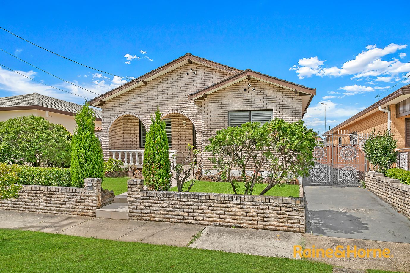 21 Russell St, Russell Lea NSW 2046, Image 0