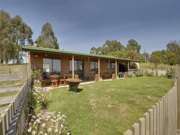 Picture of 112 Martins Road, WILLUNG VIC 3847