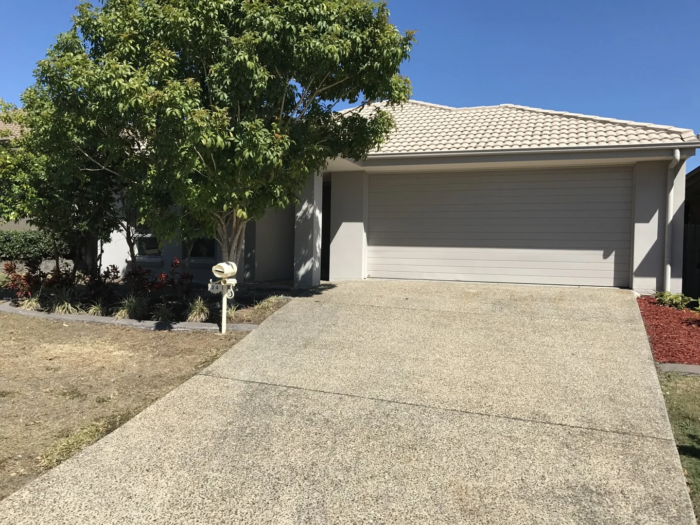 24 Williams Cr, North Lakes QLD 4509