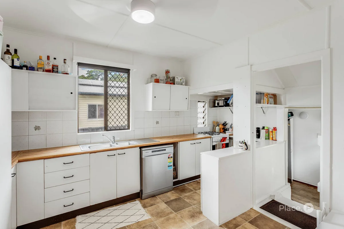 Additional image 9 of 24 Alice Street, Clontarf QLD 4019