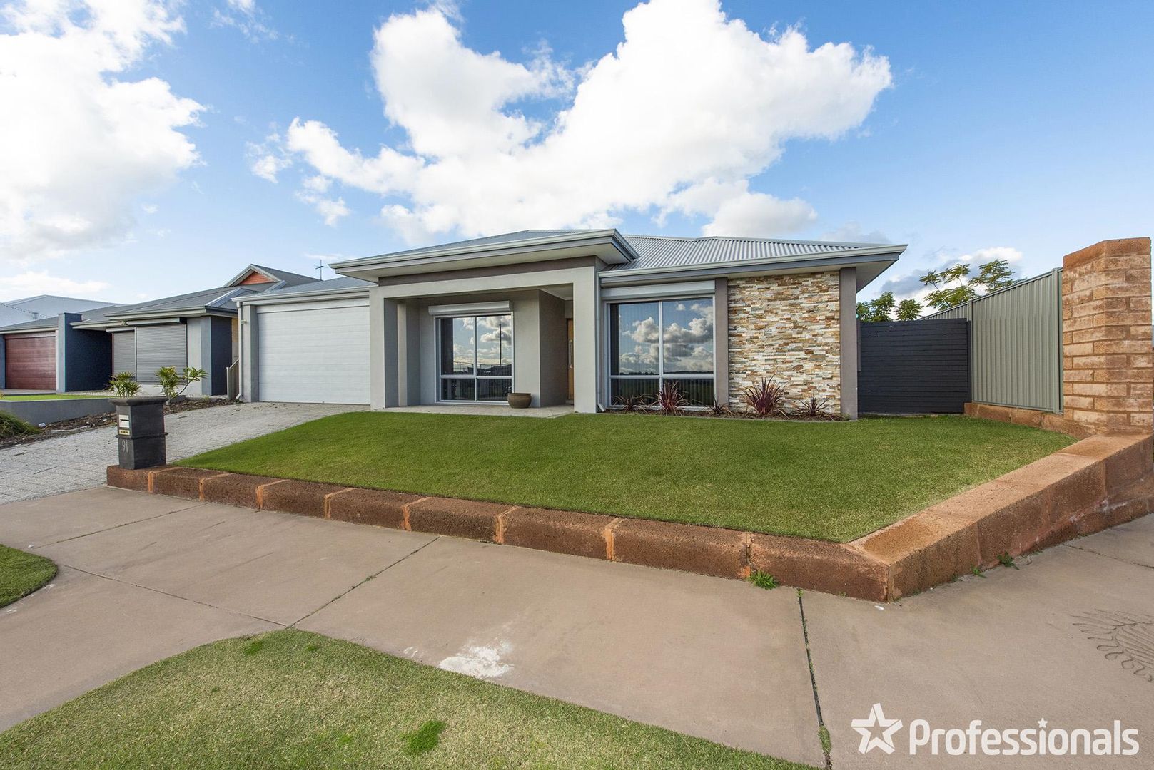 91 Kokoda Boulevard, Byford WA 6122, Image 1