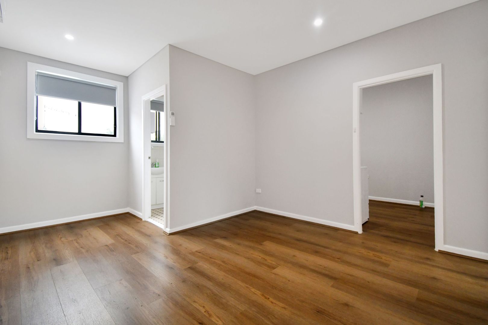 1/186 Waldron Road, Chester Hill Property History & Address Research