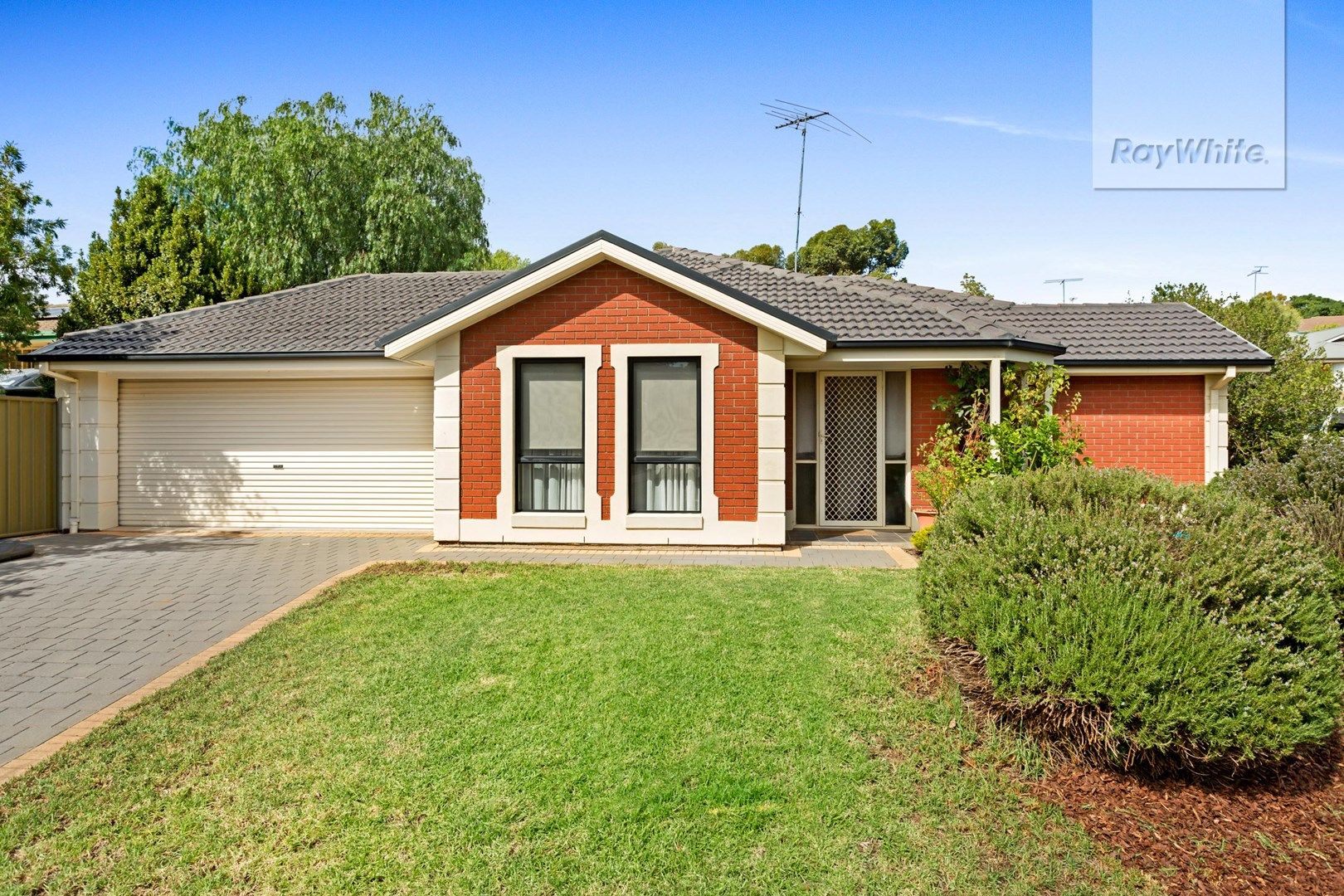 1 Carmelo Close, Gawler East SA 5118, Image 0