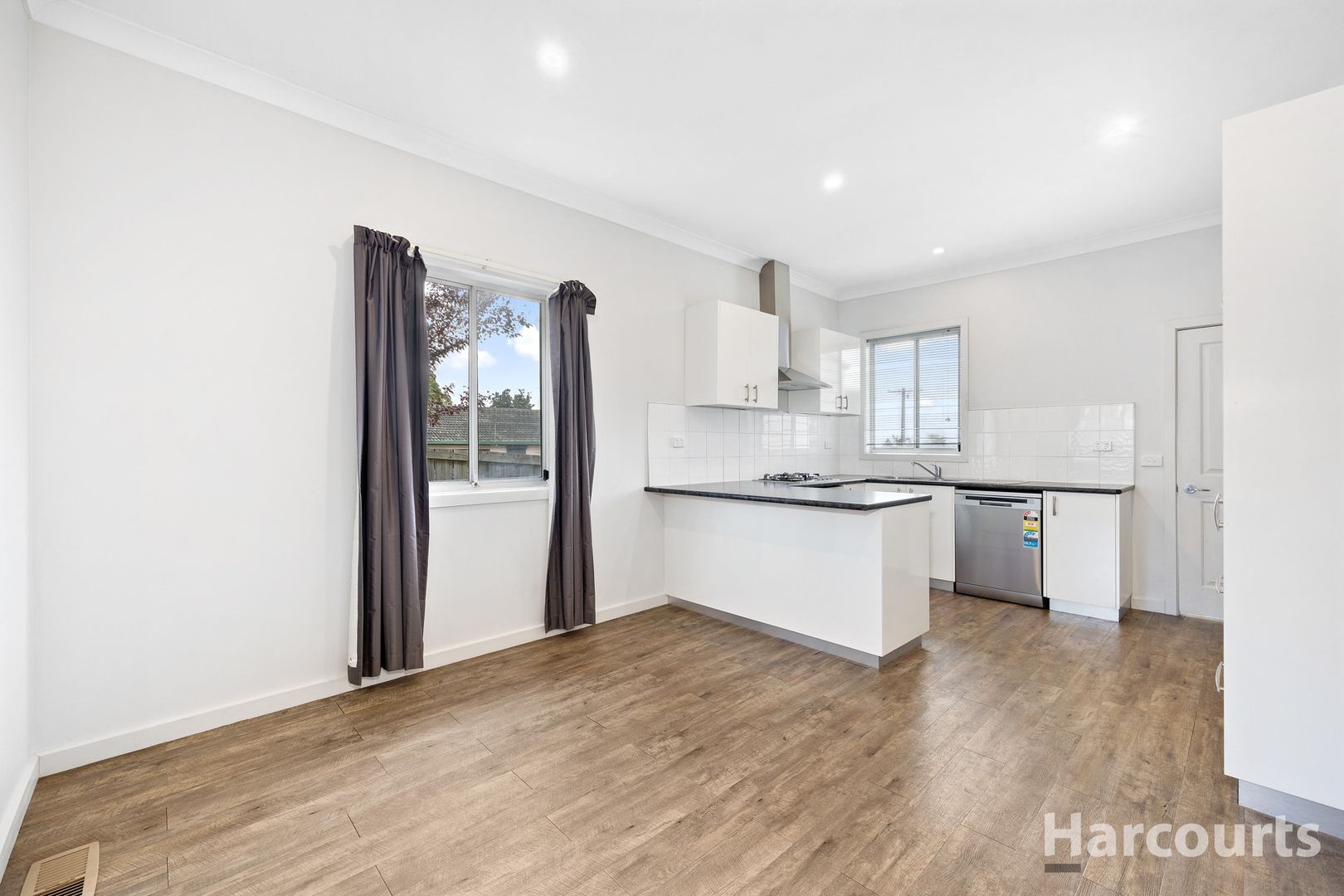 27 Murray Road, Newborough VIC 3825 Domain