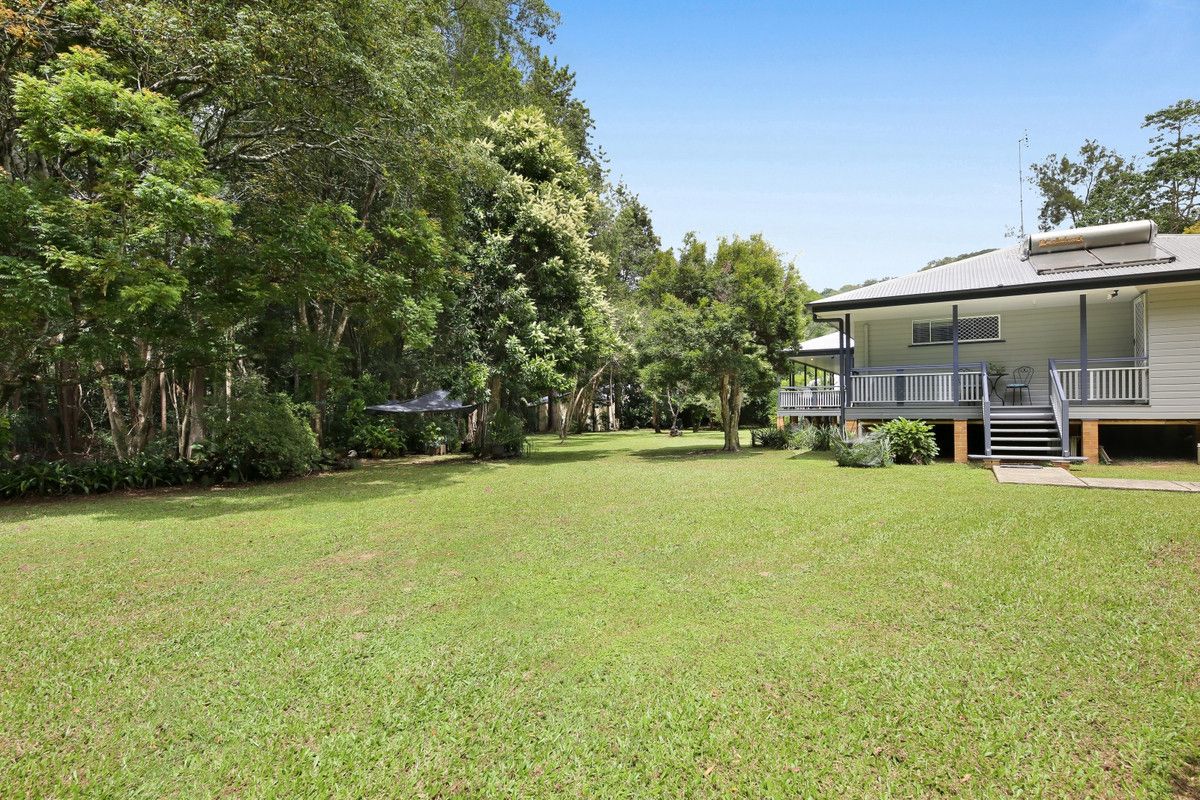 4 bedrooms House in 15 Camphorlaurel Court TALLEBUDGERA VALLEY QLD, 4228
