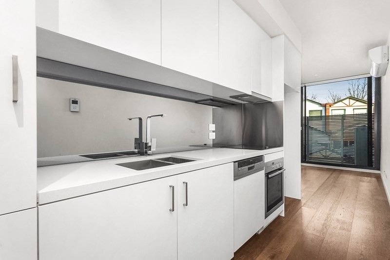 1 bedrooms Apartment / Unit / Flat in 107/102 Rankins Road KENSINGTON VIC, 3031