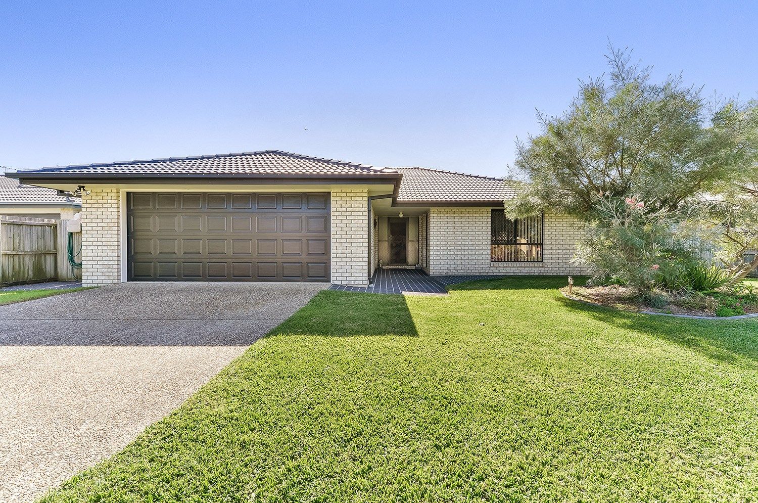 6 Otter Court Rothwell Property History Address Research Domain