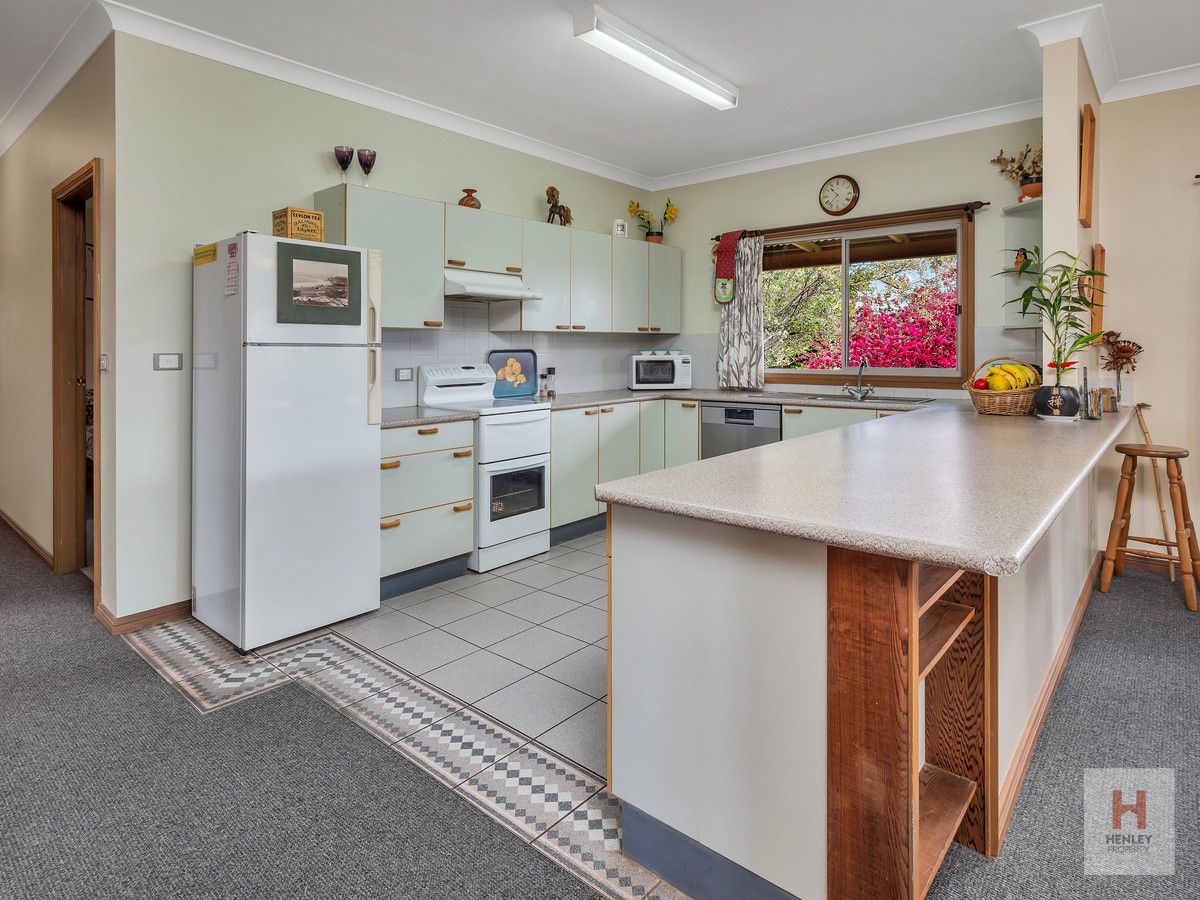 36 Snowgum Court, Jindabyne NSW 2627, Image 2