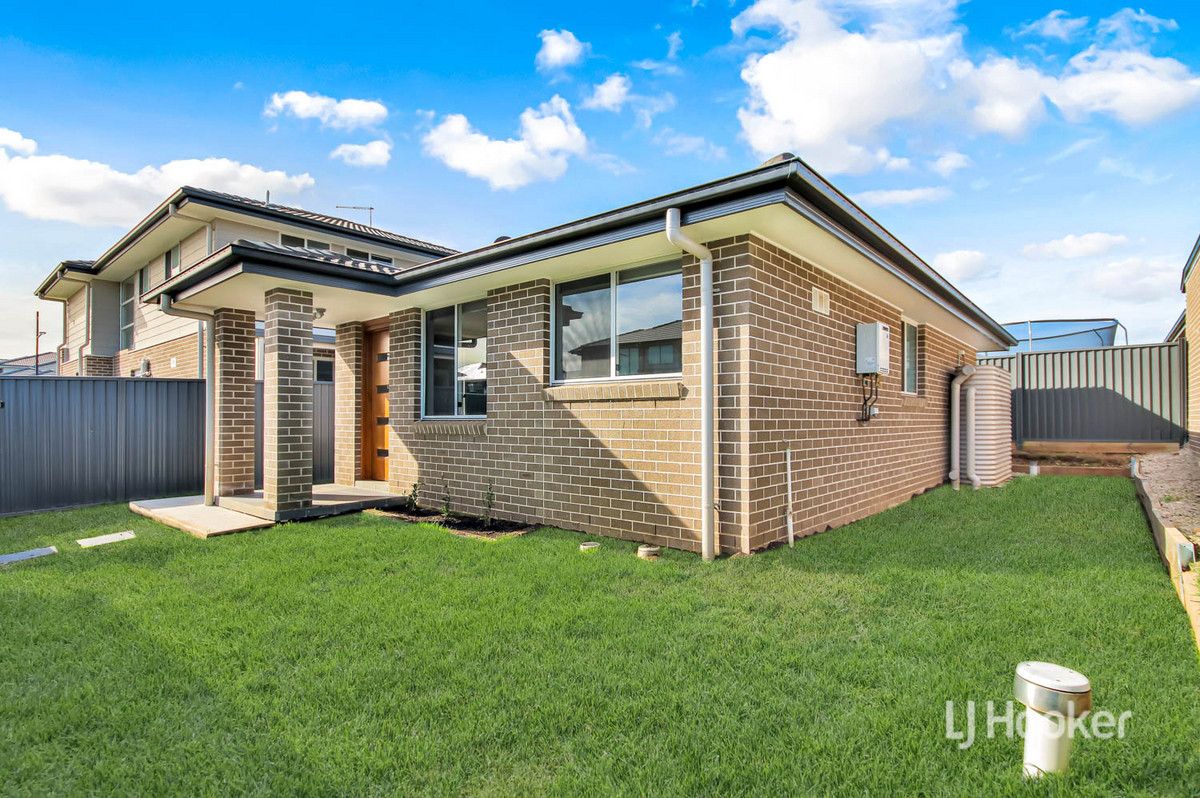 23 & 23a Cassinia Avenue, Marsden Park NSW 2765, Image 2