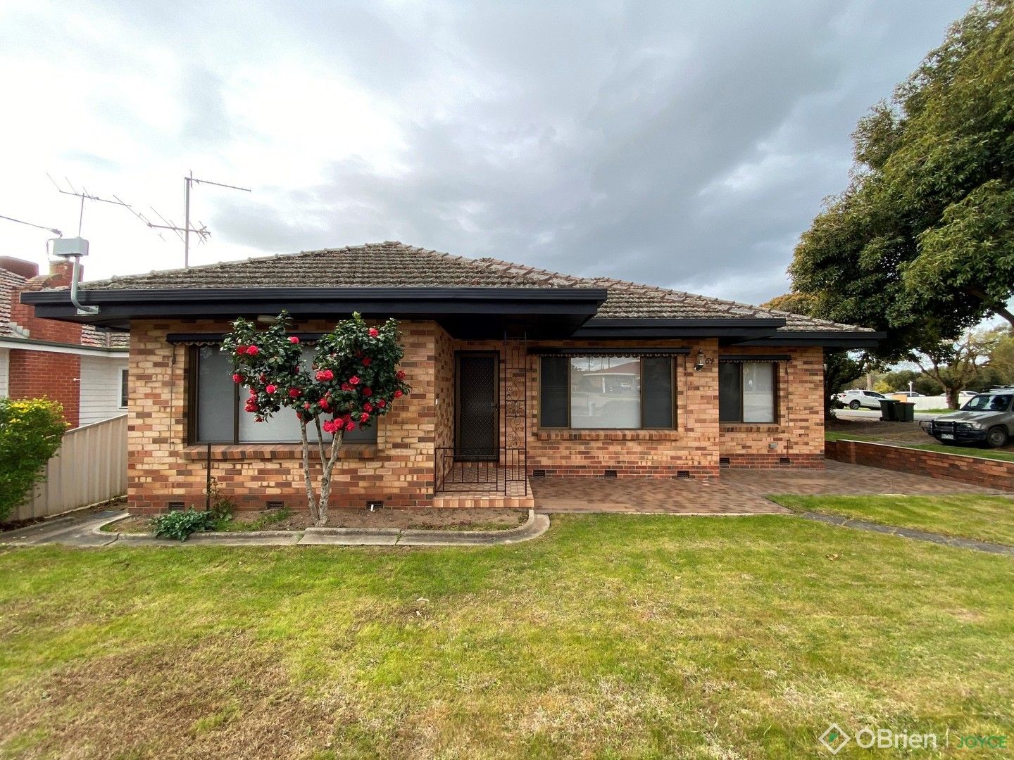 3 bedrooms House in 64 Docker Street WANGARATTA VIC, 3677