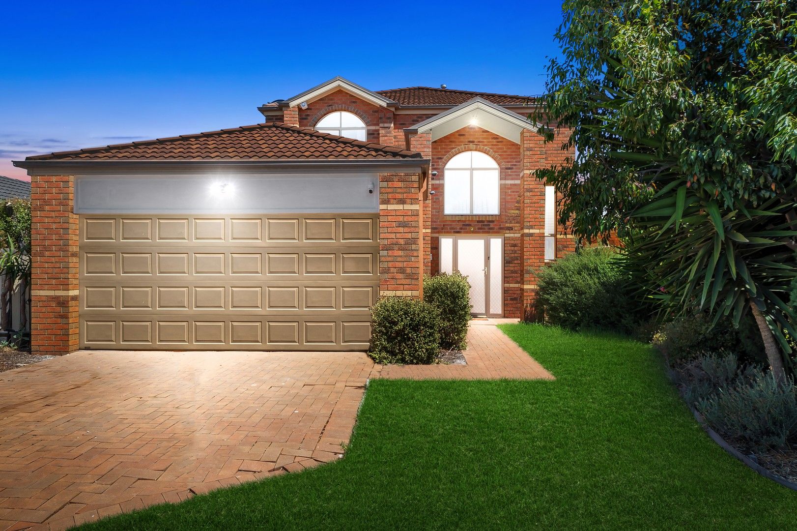 4 bedrooms House in 63 Jade Way HILLSIDE VIC, 3037