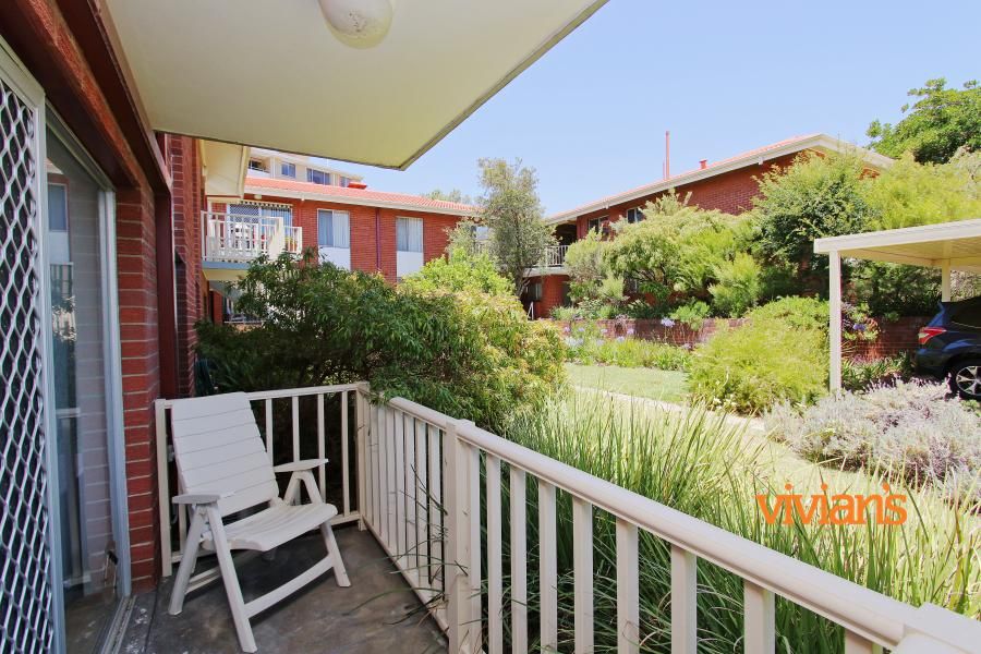 2 bedrooms Apartment / Unit / Flat in 7/25 St Leonards Street MOSMAN PARK WA, 6012