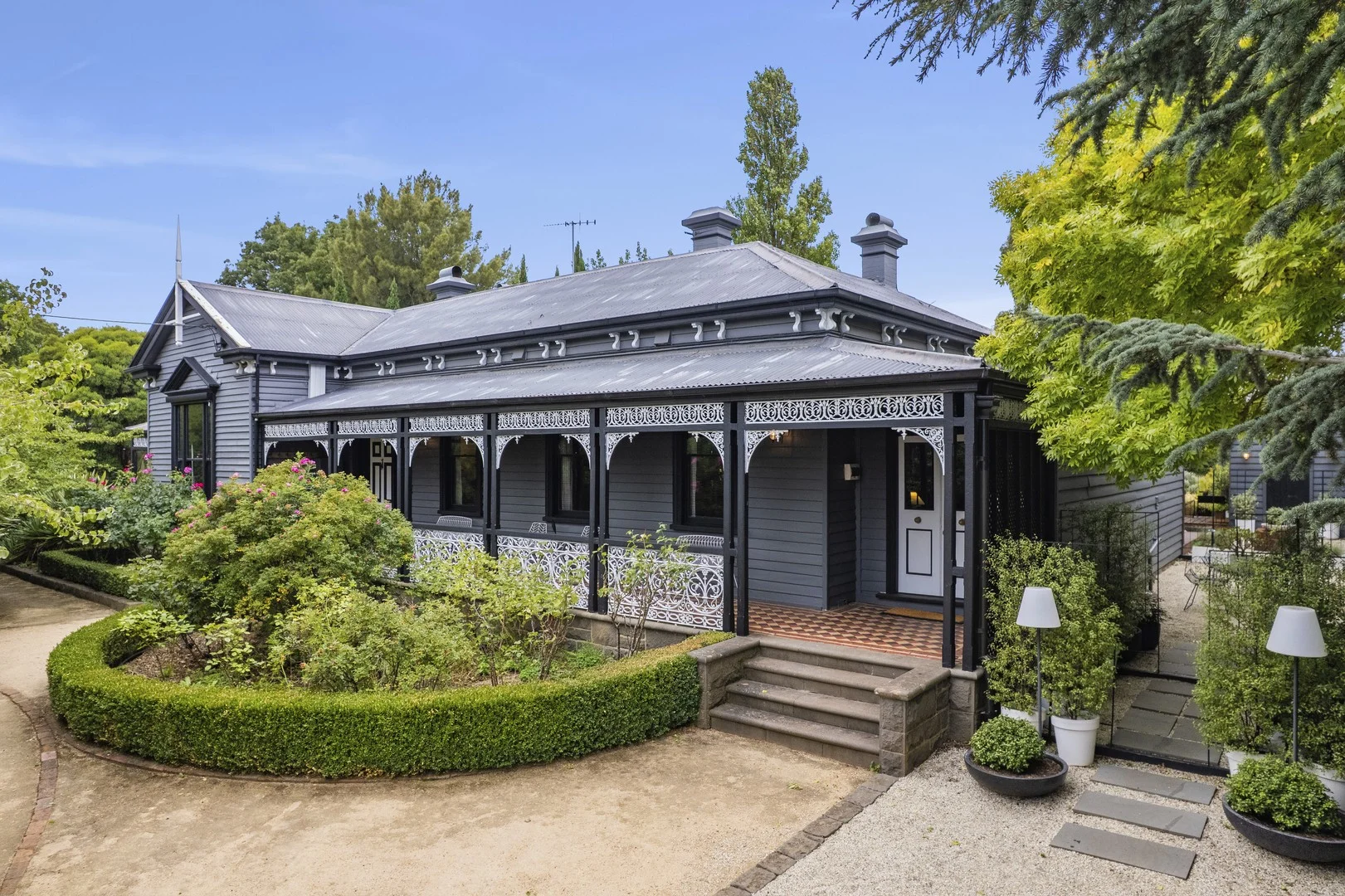30-32 Edgecombe Street, Kyneton VIC 3444