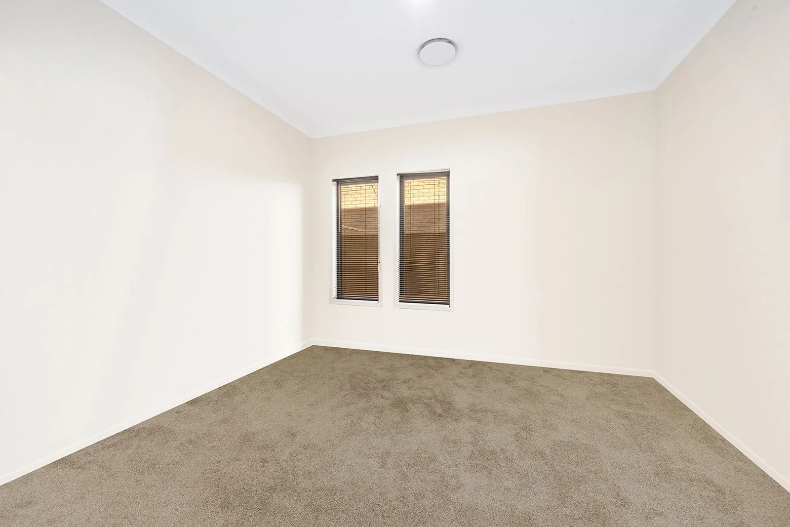 Additional image 12 of 4 Terrence Street, Aspley QLD 4034