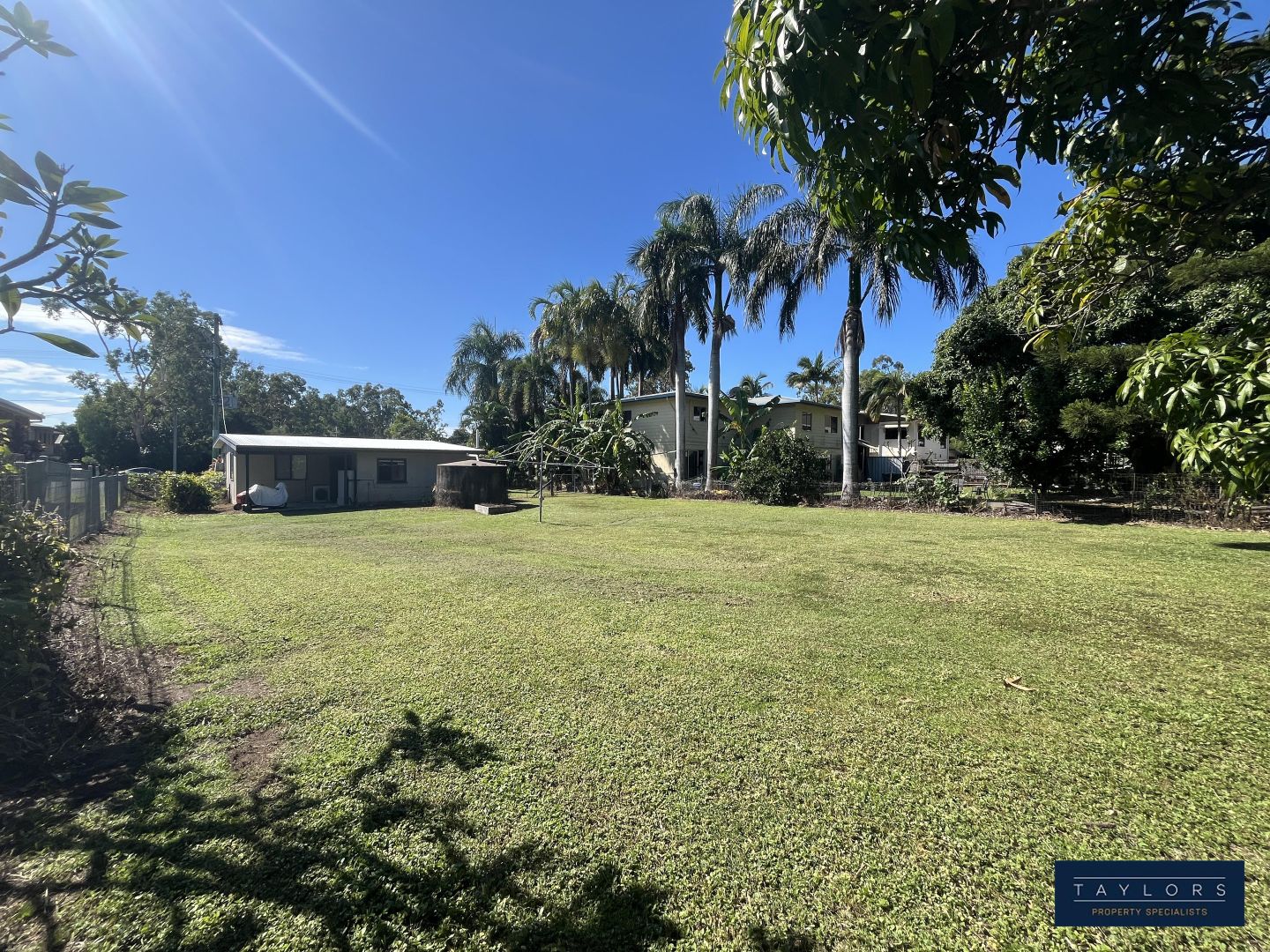 12 Schnapper Street, Cannonvale QLD 4802, Image 2