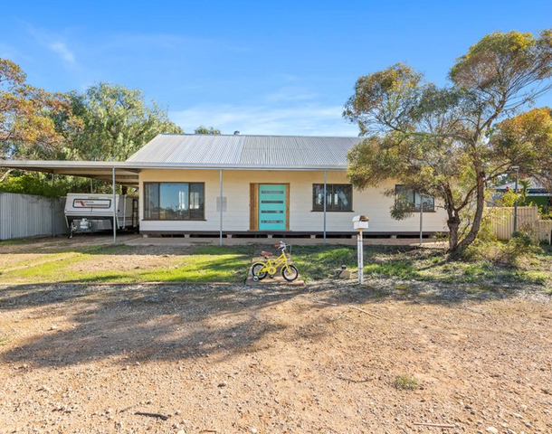 12A Riverview Terrace, Morgan SA 5320