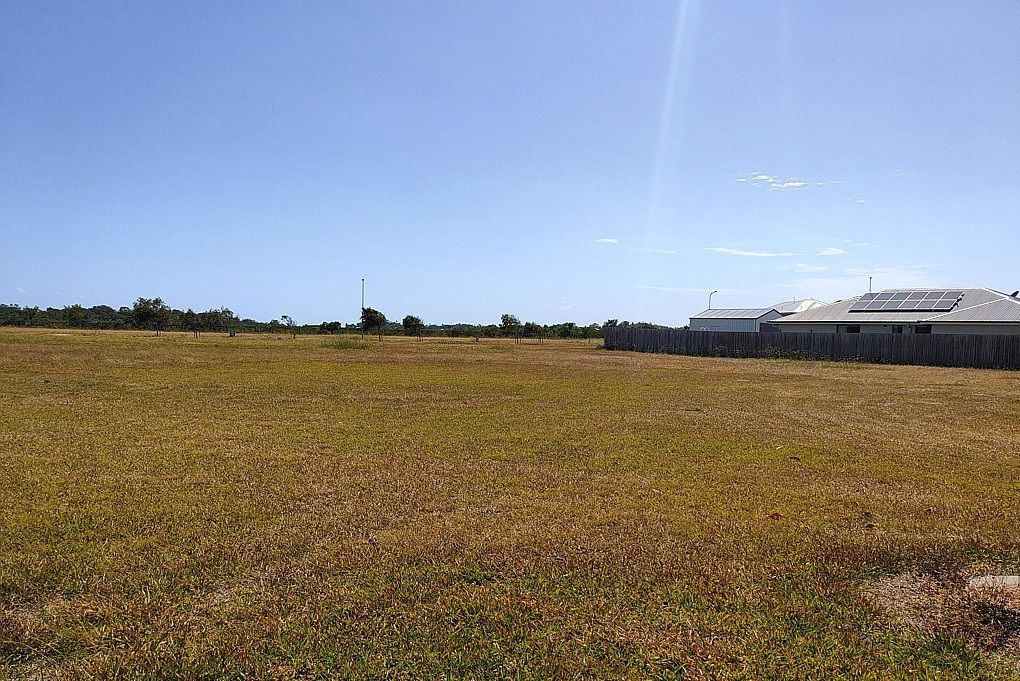 Vacant land in 12 Williamtown Court, RURAL VIEW QLD, 4740