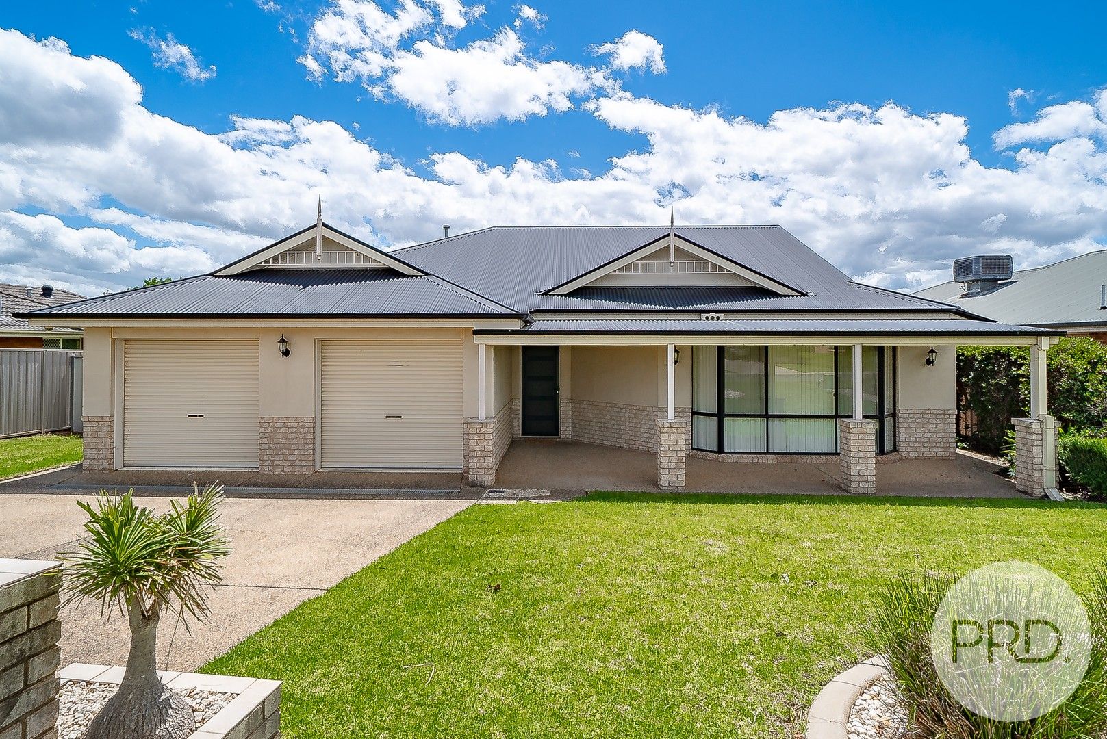 74 Paldi Crescent, Glenfield Park NSW 2650, Image 0