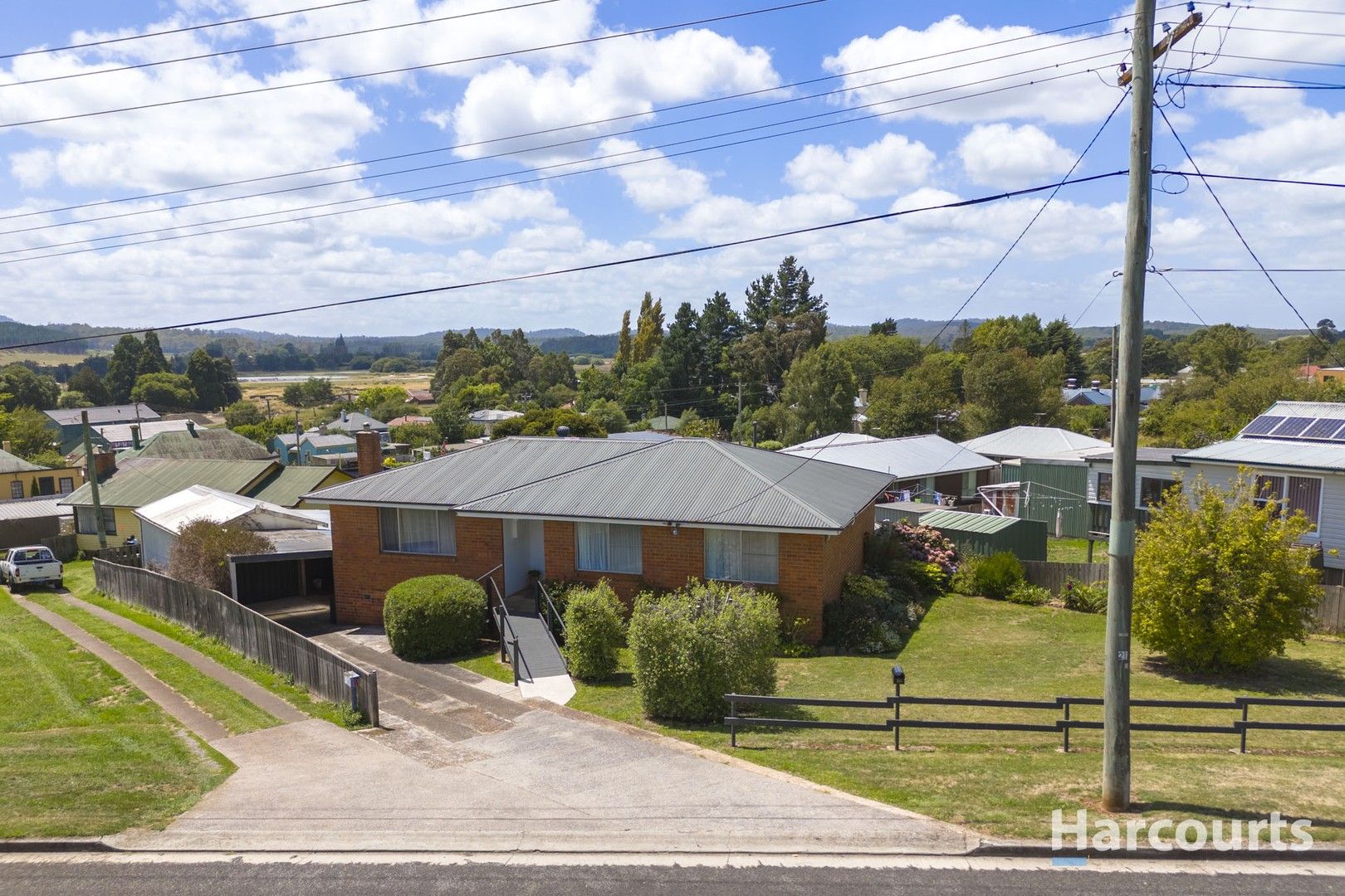 10 East Westbury Place, Deloraine TAS 7304, Image 0