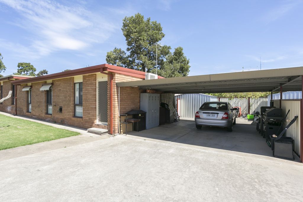 2/3 Willan Street, Eaglehawk VIC 3556, Image 1