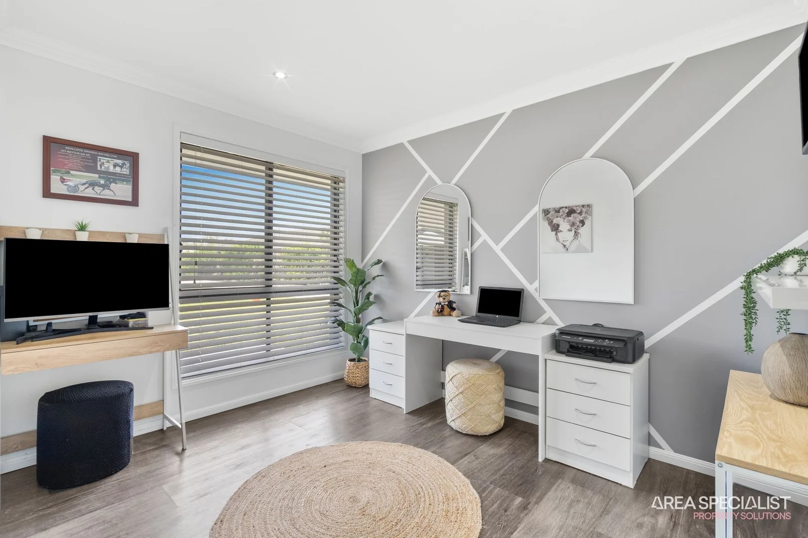 Additional image 25 of 52 Pelican Parade, Jacobs Well QLD 4208