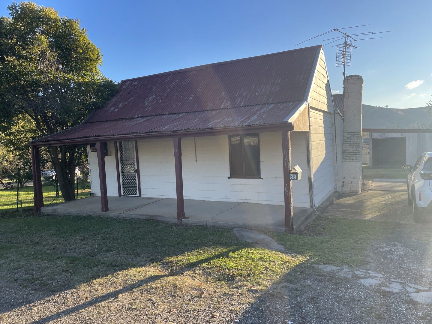 66 West Street, Gundagai NSW 2722 House For Rent 350 Domain