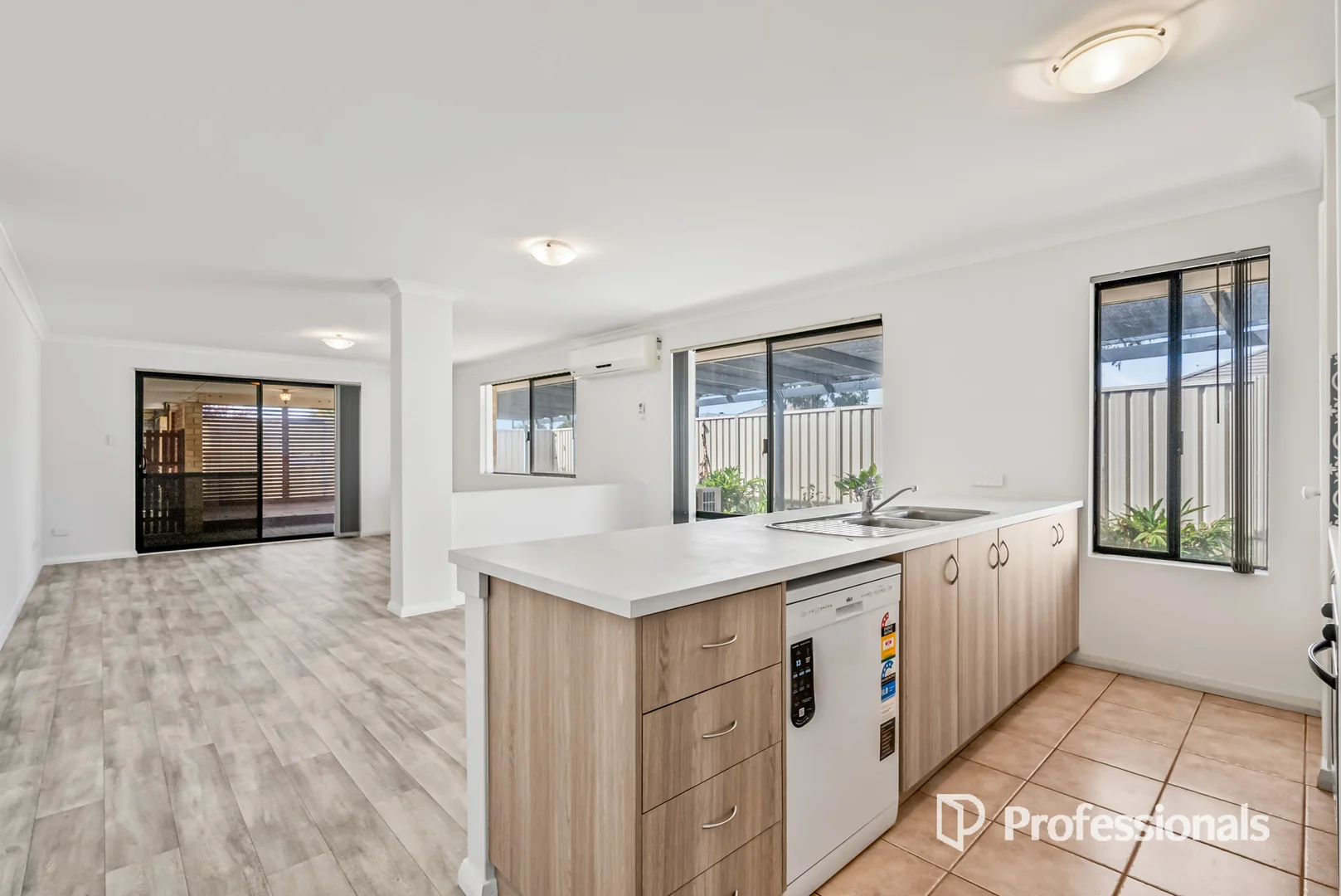 Additional image 6 of 16 Coniston Drive, Ellenbrook WA 6069