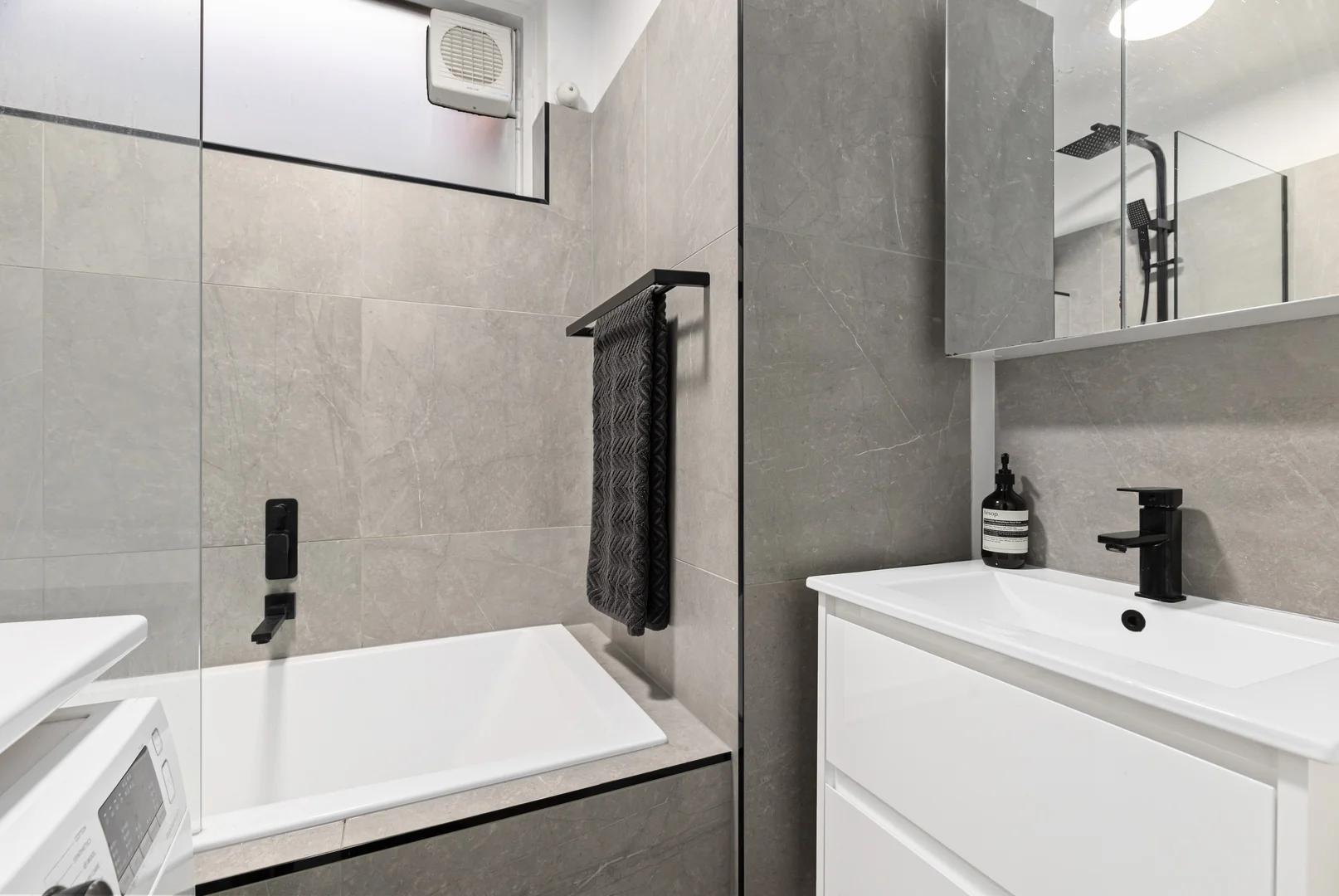 Additional image 8 of 7/238 Toorak Road, South Yarra VIC 3141