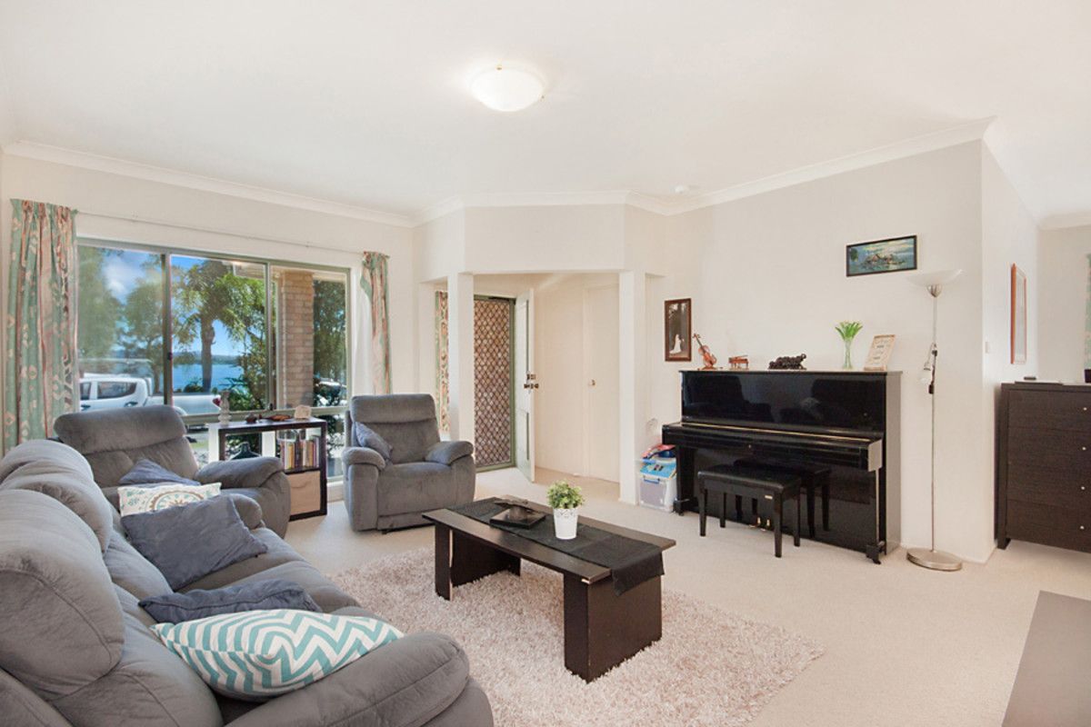 21 Lakeside Close, Bonnells Bay NSW 2264, Image 2