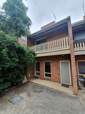 6/9 Egginton Street, Brunswick West VIC 3055