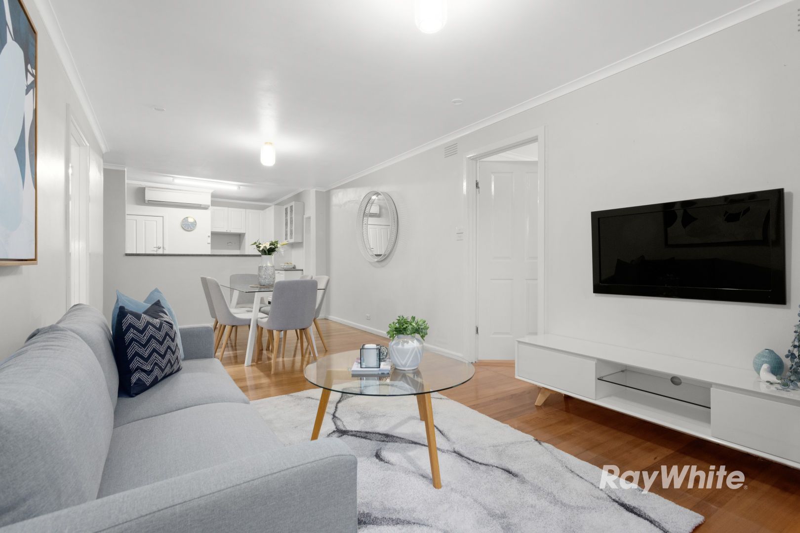 1/5 Baker Street, Murrumbeena VIC 3163, Image 2