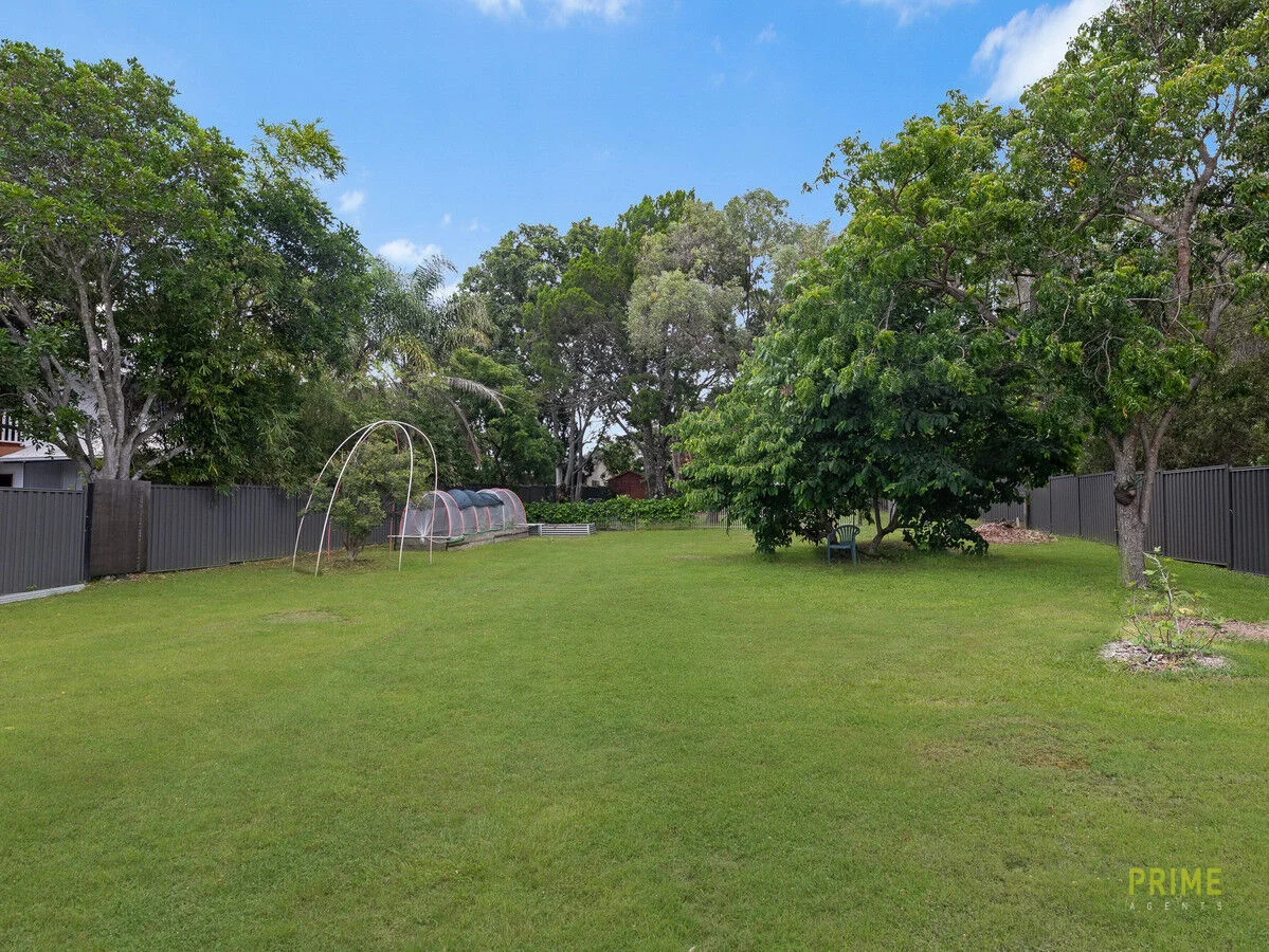 Additional image 16 of 275 Torquay Terrace, Torquay QLD 4655