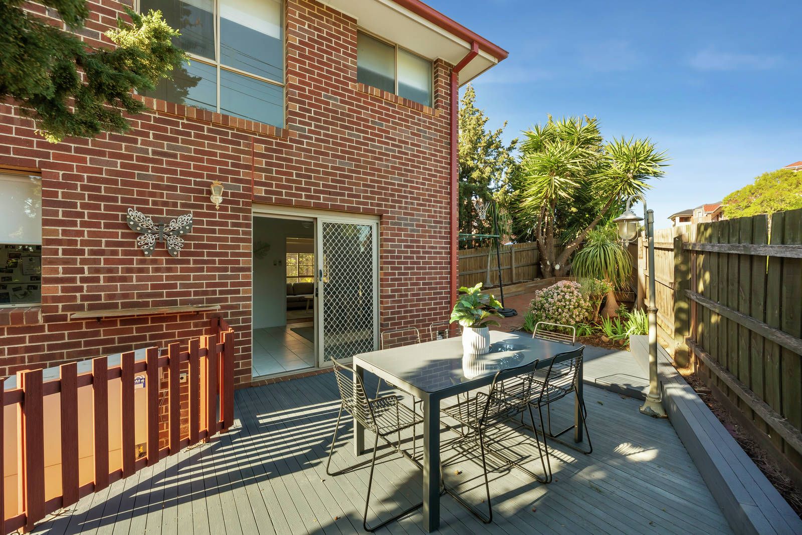 6/18 Kittyhawk Court, Airport West VIC 3042, Image 2