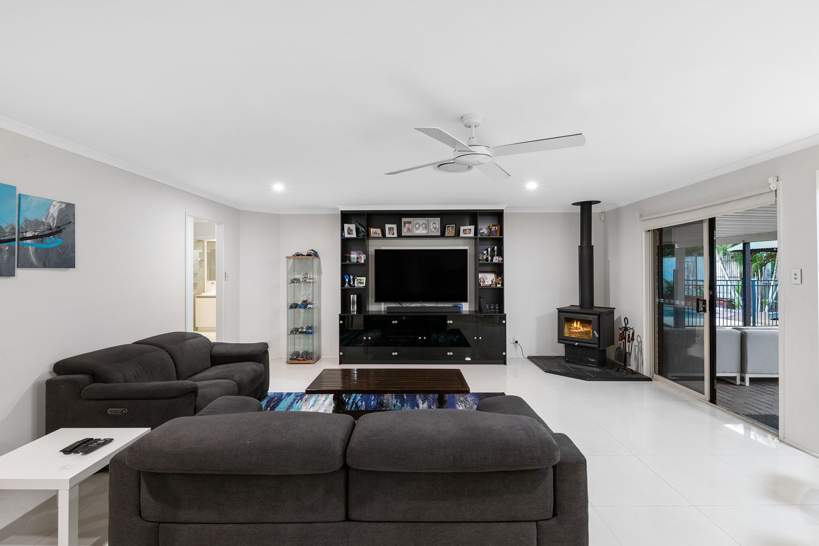 57 Gibson Crescent, Bellbowrie QLD 4070, Image 2