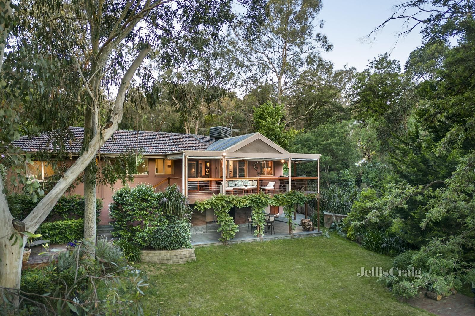 29 Antoinette Boulevard, Eltham VIC 3095, Image 0