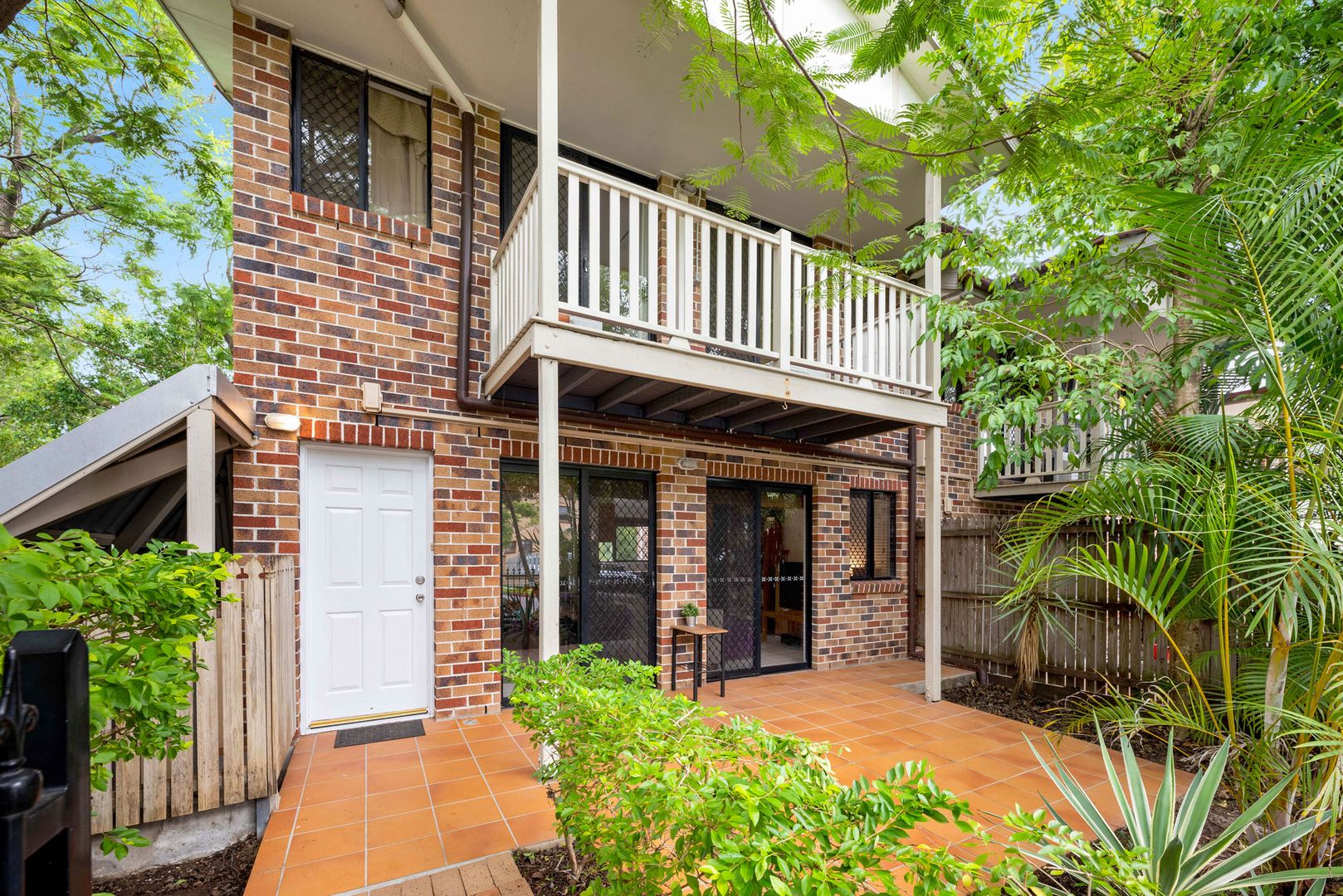 1/12 Newton Street, Coorparoo QLD 4151, Image 1