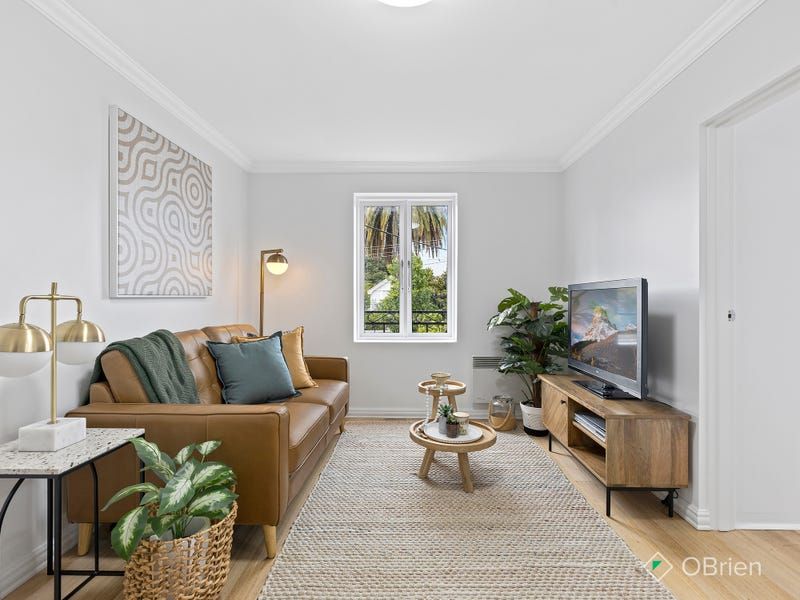 1 bedrooms Apartment / Unit / Flat in 1/9 Robert Street ELWOOD VIC, 3184
