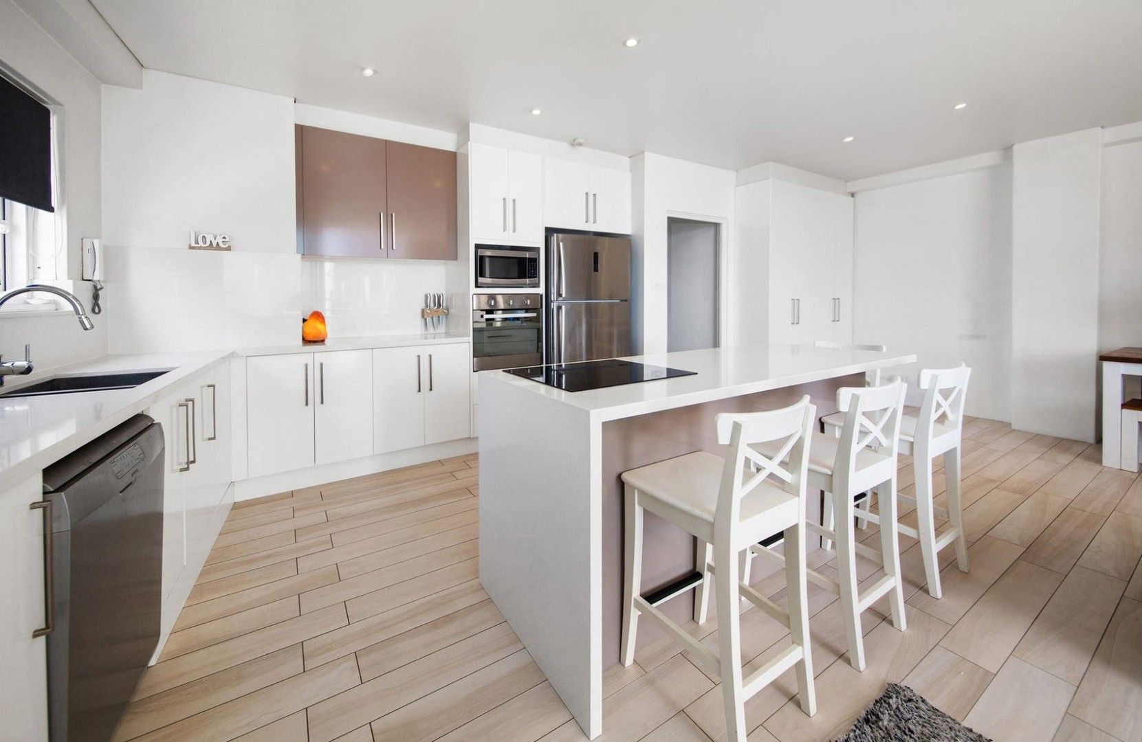 2 bedrooms Apartment / Unit / Flat in 4/8 Boorima Place CRONULLA NSW, 2230