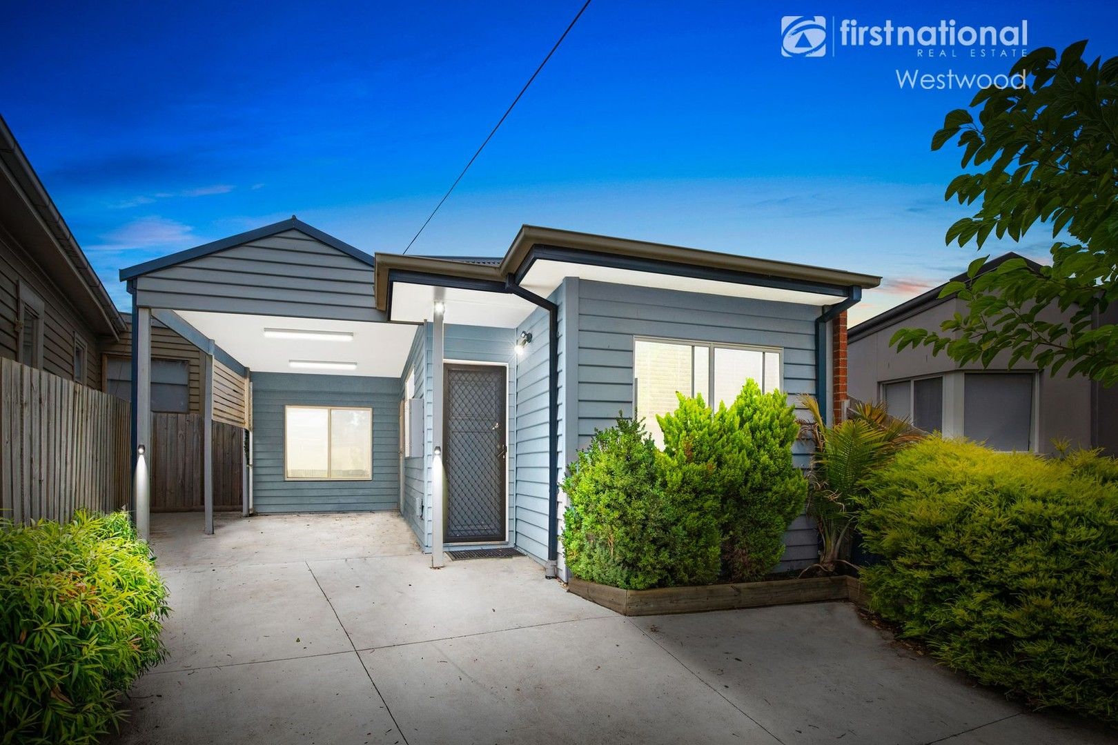 2 bedrooms Apartment / Unit / Flat in 2A Retreat Place WERRIBEE VIC, 3030