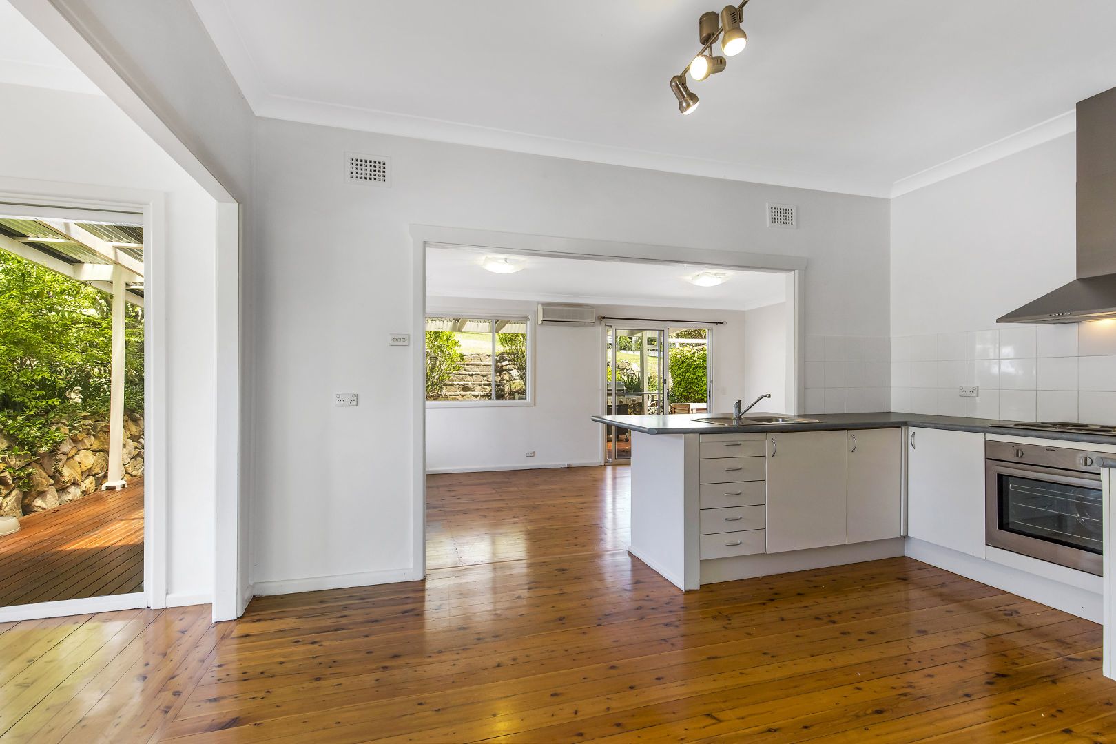 132 Coachwood Road, Matcham NSW 2250, Image 1