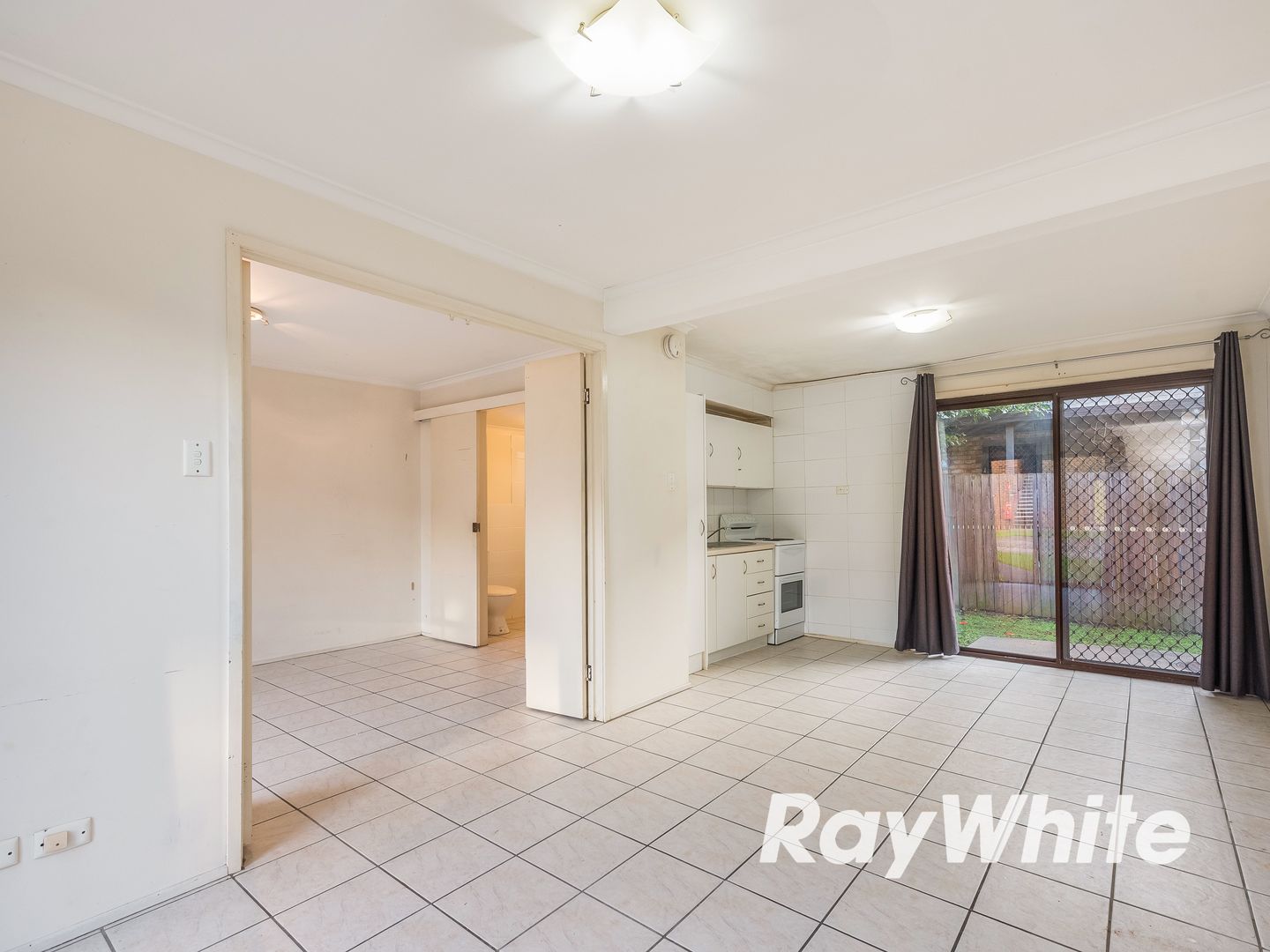 20/41 Defiance Road, Woodridge QLD 4114, Image 2