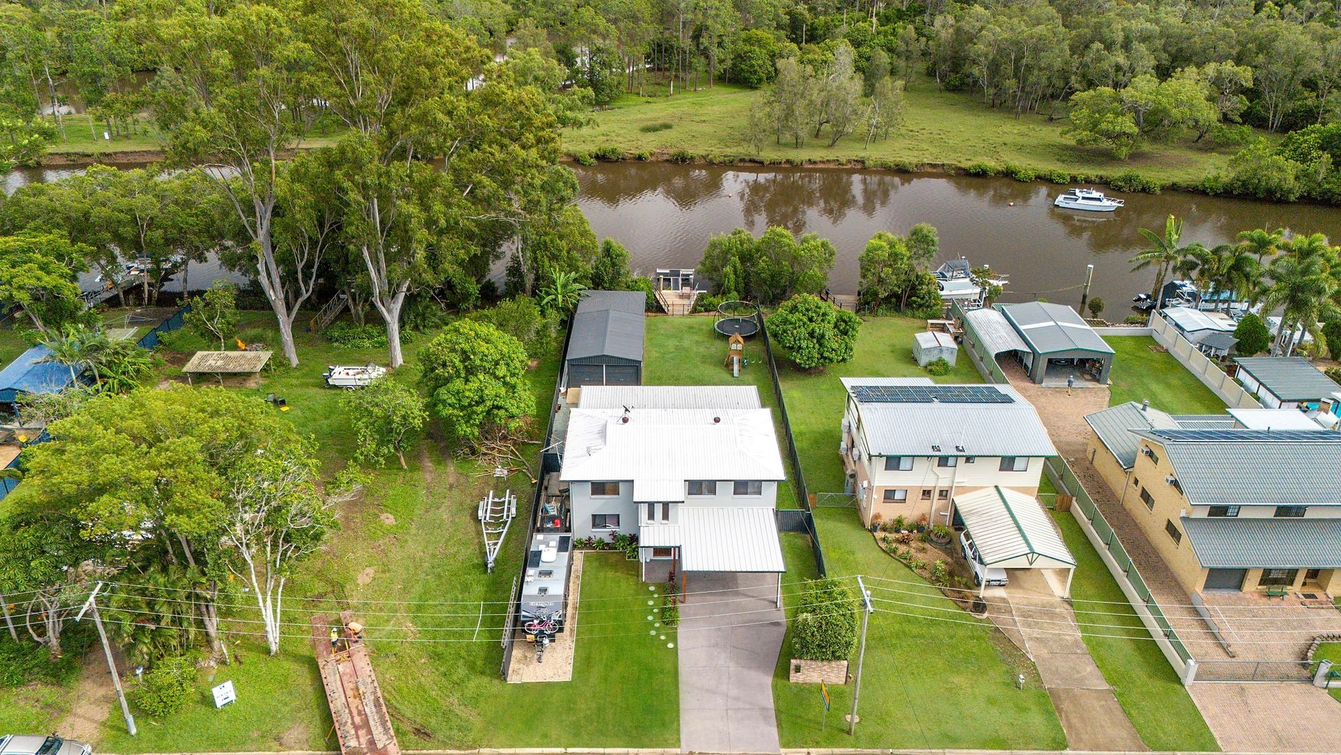 17 Riversleigh Road, Beachmere QLD 4510, Image 2