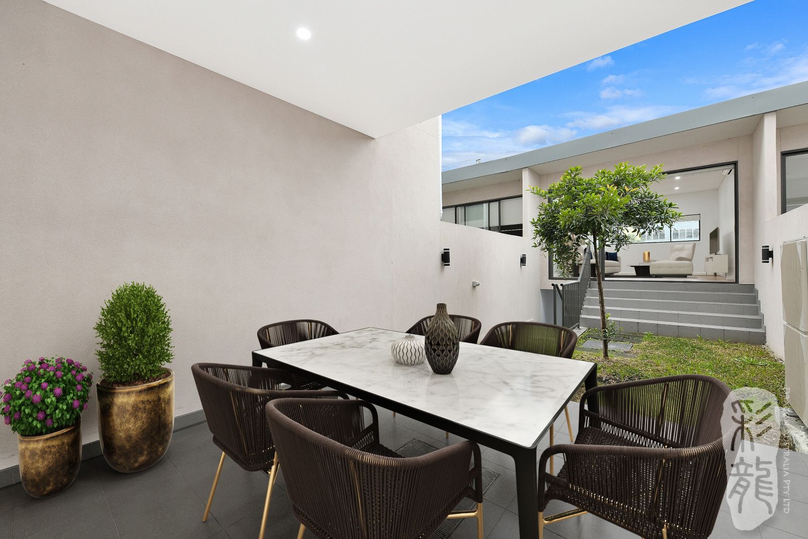 5 bedrooms House in 156 Wyndham Street ALEXANDRIA NSW, 2015