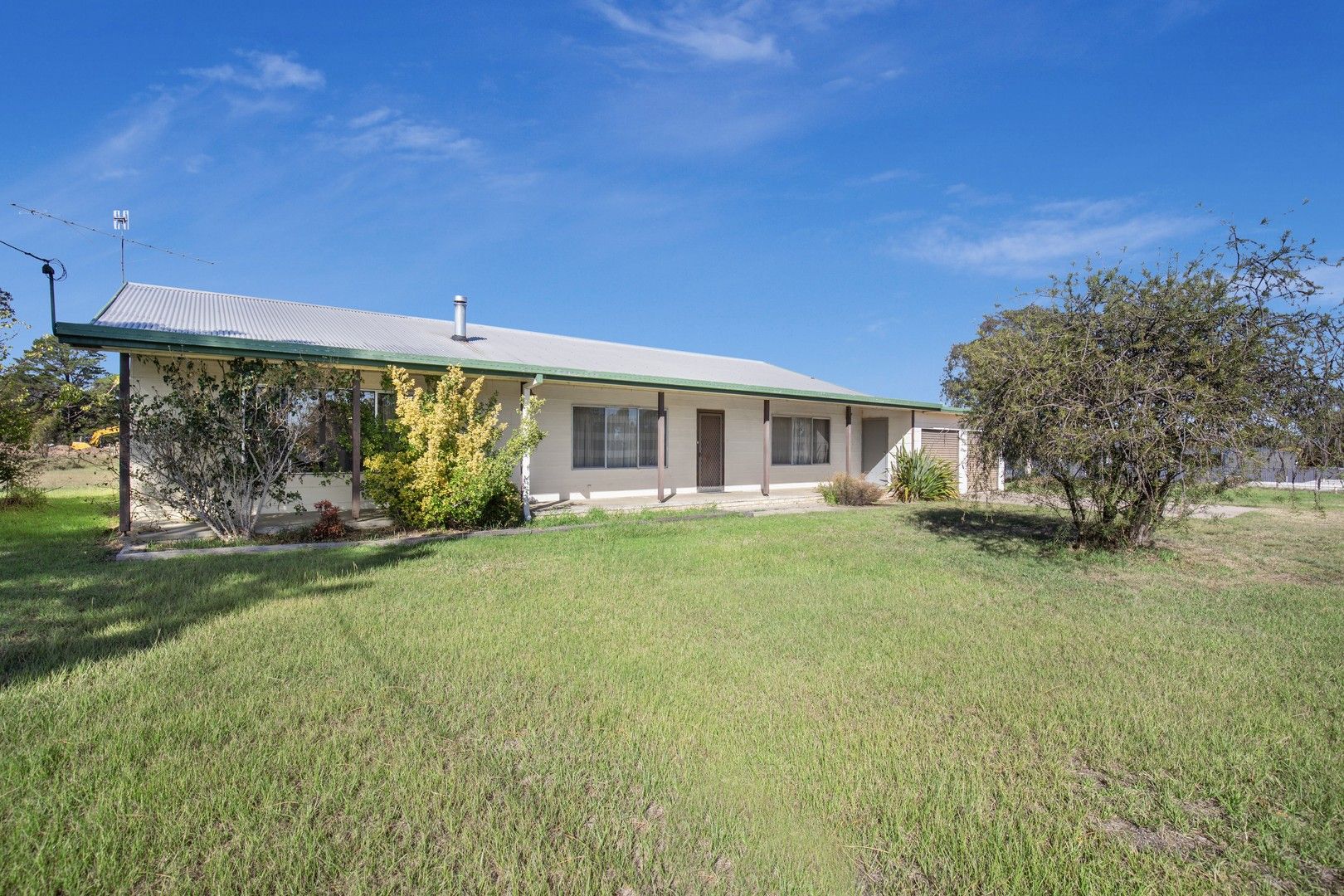 15 Leece Road, Uralla NSW 2358, Image 0