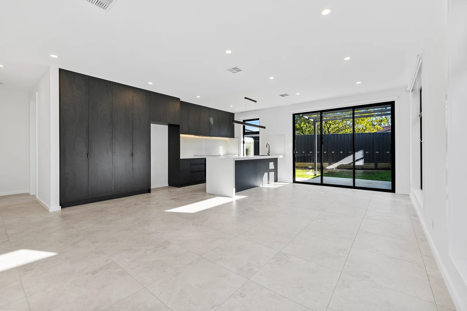 Additional image 3 of 38 Jolimont Avenue, Mulgrave VIC 3170