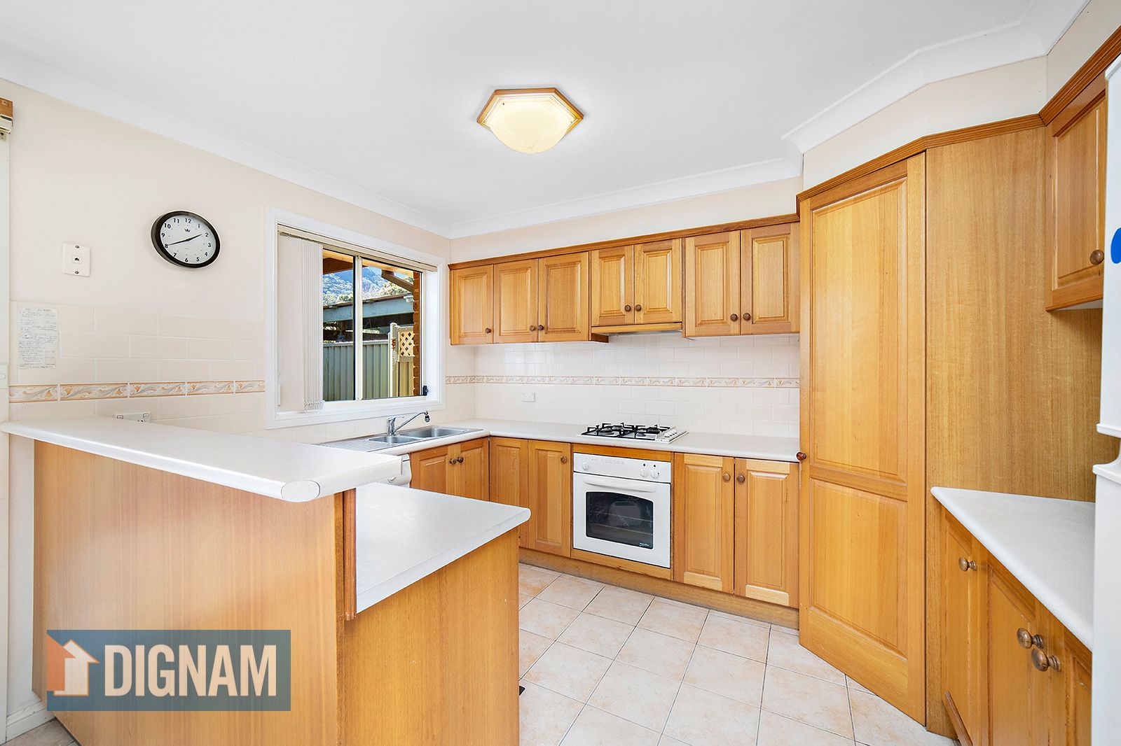 2/5 Cochrane Road, Thirroul NSW 2515, Image 2