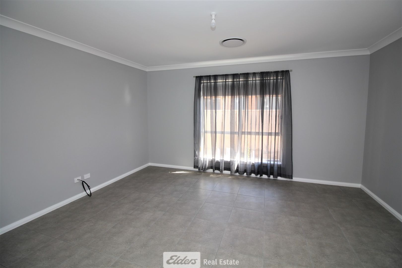 8 Scremin Grove, Griffith NSW 2680, Image 1