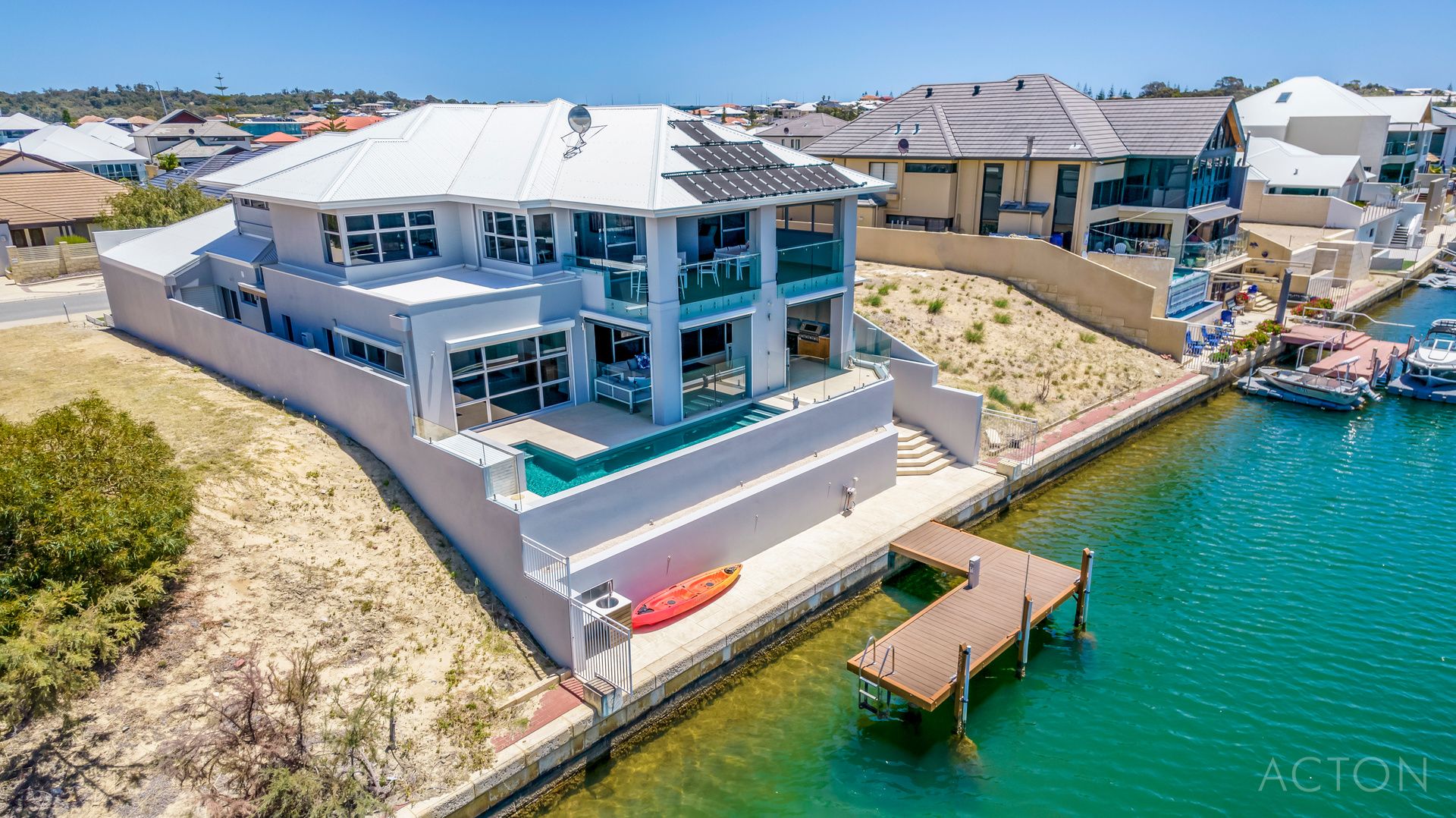 22 Sandpiper Island Retreat, Wannanup WA 6210, Image 1