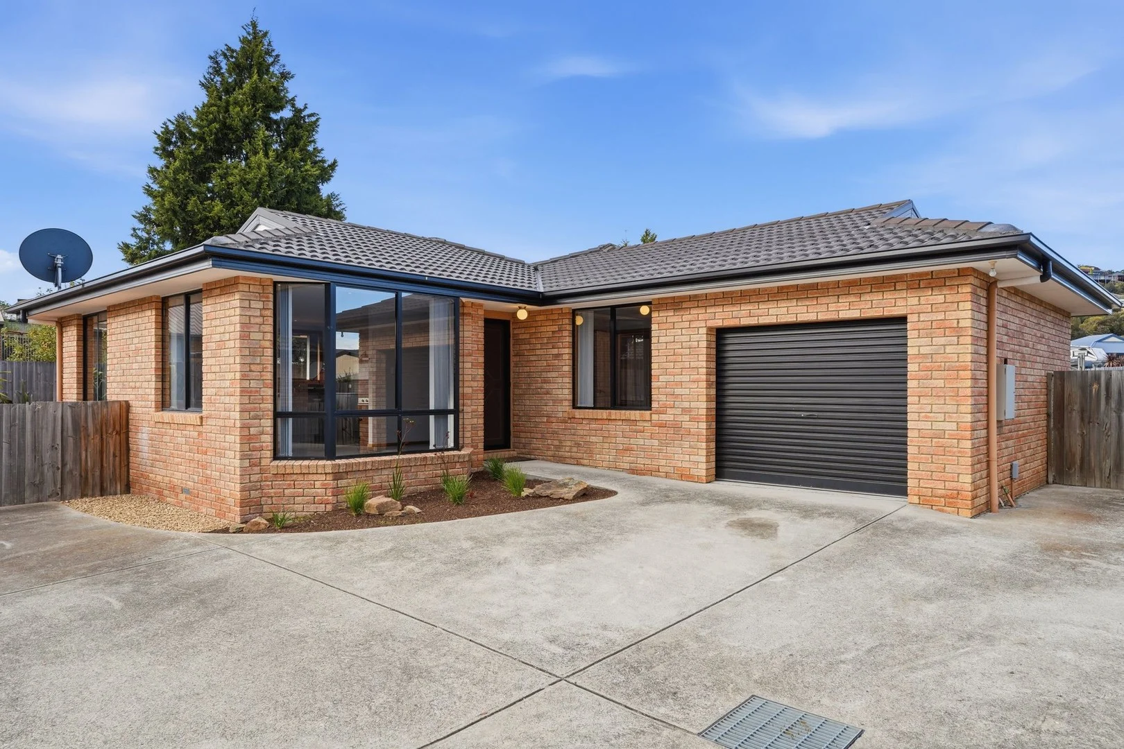 2/44 Jetty Road, Old Beach TAS 7017