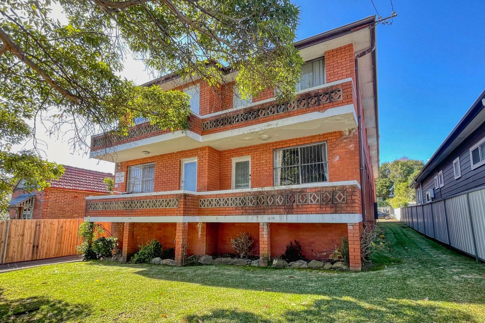 2 bedrooms Apartment / Unit / Flat in 2/55 McCourt Street WILEY PARK NSW, 2195